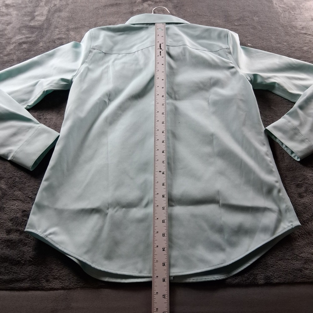 Coldwater Creek Button Down Shirt Womens 4 Blue No Iron Long Sleeve Point Collar - Picture 5 of 7